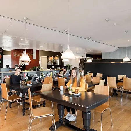 Smarthotel Forus Hotel 3*